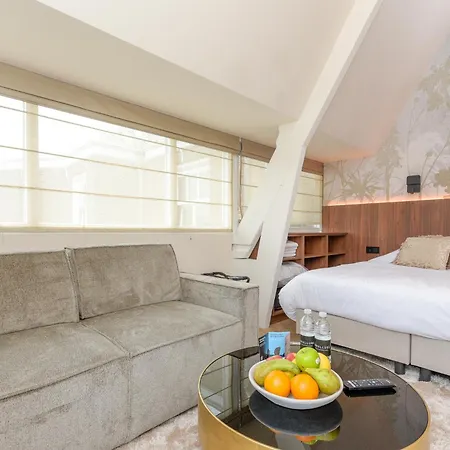 Novallure Margaretha - Short 3* Rijswijk