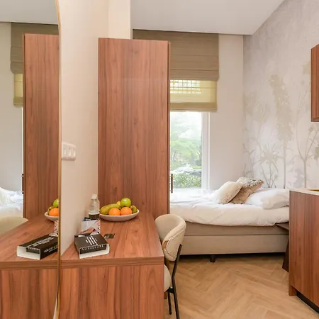 Novallure Margaretha - Short Aparthotel Rijswijk