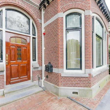 Novallure Margaretha - Short Rijswijk