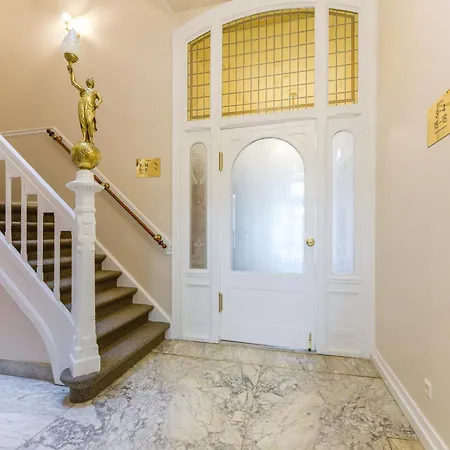 Aparthotel Novallure Margaretha - Short