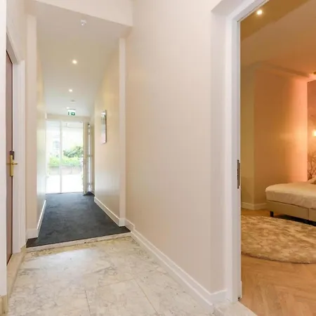 Novallure Margaretha - Short 3* Rijswijk