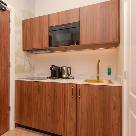 Novallure Margaretha - Short Aparthotel Rijswijk