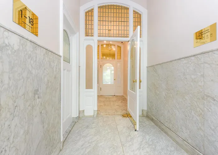 Aparthotel Novallure Margaretha - Short