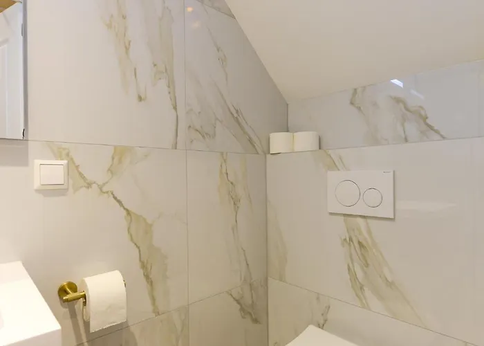 Novallure Margaretha - Short 3* Rijswijk