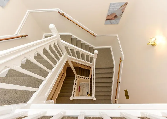 Novallure Margaretha - Short 3* Rijswijk